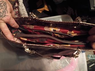 Dark Brown Croc-Embossed Handbag with Chain Straps