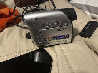 vintage samsung camera