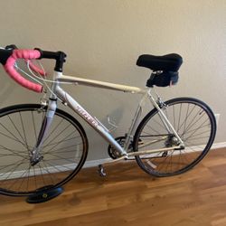Women s TREK Road bike for Sale in Las Vegas NV OfferUp