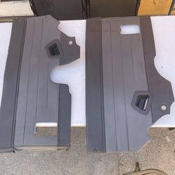1986 to1988 Toyota 4runner back side panels Asking $350