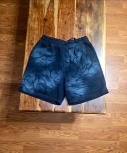 LRG Men's Black/Gray Washed Shorts
