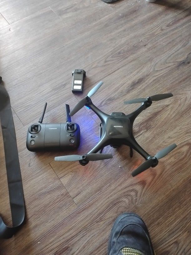 Tomzon Drone