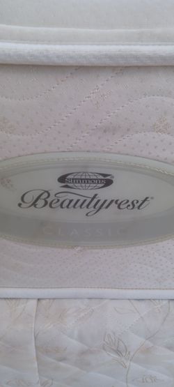 Queen Mattress And Boxpring Free