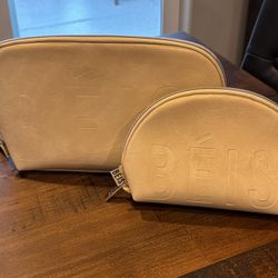BÉIS Cosmetic Bags