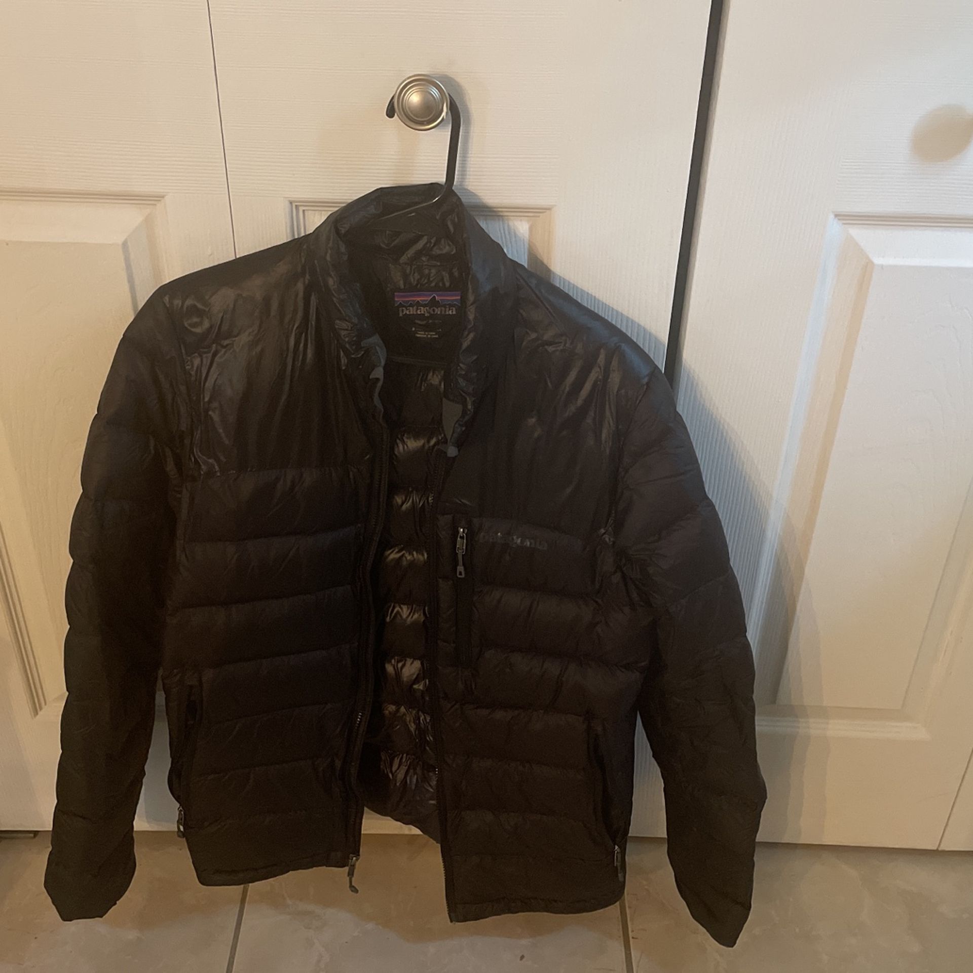 Patagonia Premium (Fitz Roy) Down Feather Jacket 