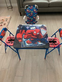 Kids Table