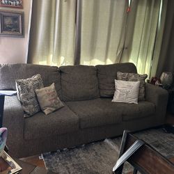 Couch & Table Set