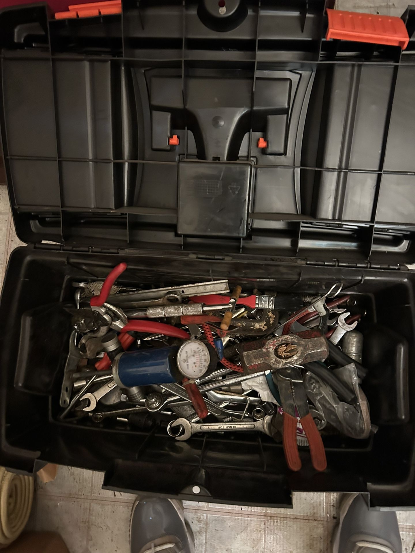 Random Tools and Box