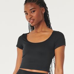 Hollister Crop