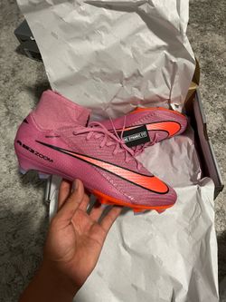 Nike super fly 10 elite brand new size 10.5,10,9.5
