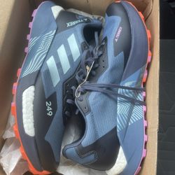 Adidas Shoes Size 10.5 Womens New