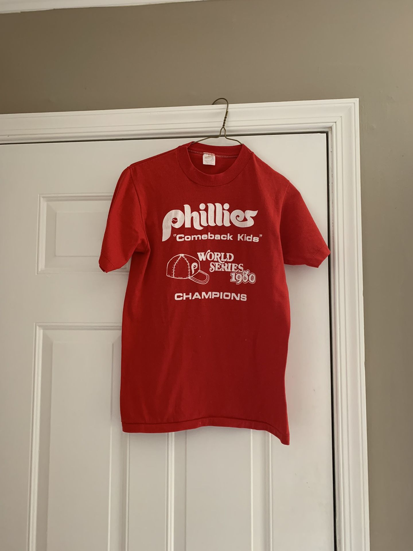 Phillies 1980 World Series t-shirt, Small