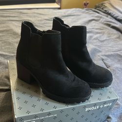 Womens Boots