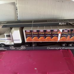 Vintage Nylint Kraft Macaroni & Cheese Pressed Steel Semi Tractor Trailer Truck