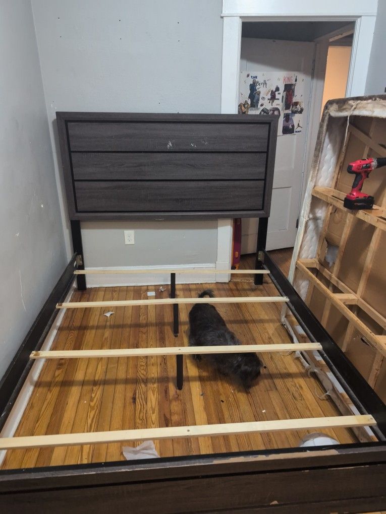 Queen Size Headboard & Footboard