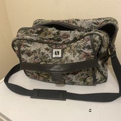 Vintage 80’s Leisure Luggage Bag