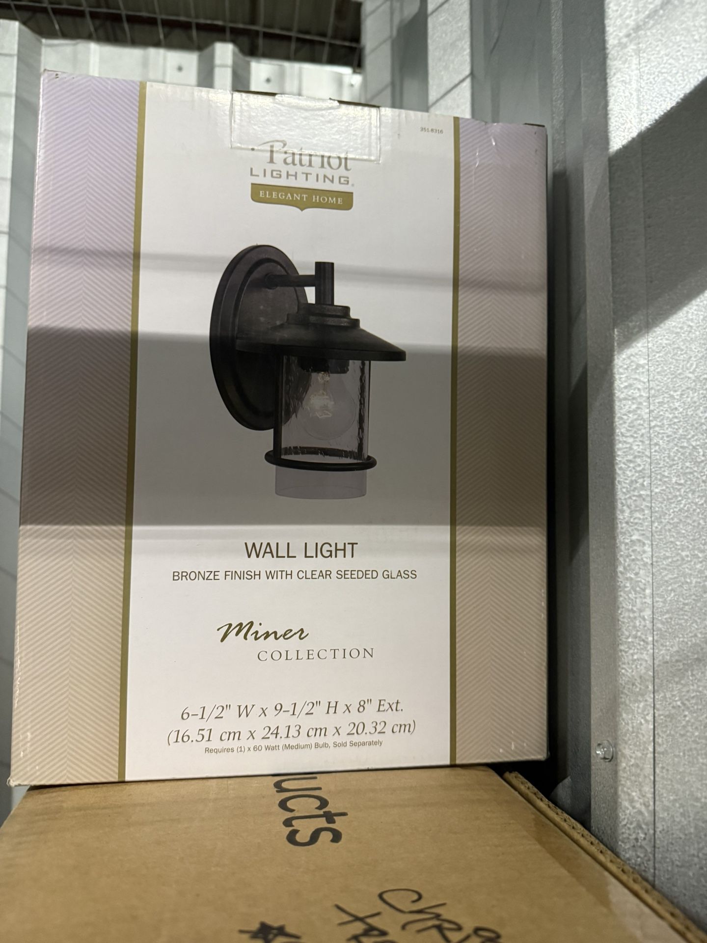 Outdoor Light