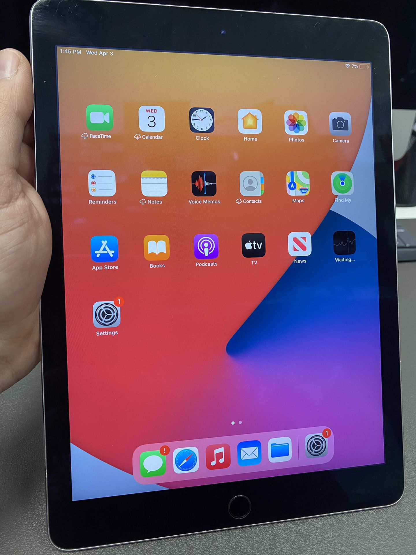 Used IPad Air 2 16gb GREAT Condition! 