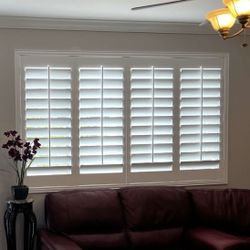 Interior Wood Shutters- Custom, Plantation, Professional Installation, Licensed Company, Window Treatments & Coverings, Persianas De Madera, Espanol