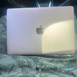 2017 Mac Book Rose Retina