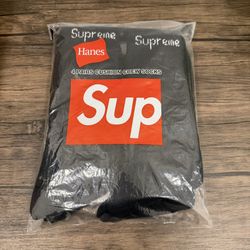 Supreme Hanes Crew Socks- 4 Pack