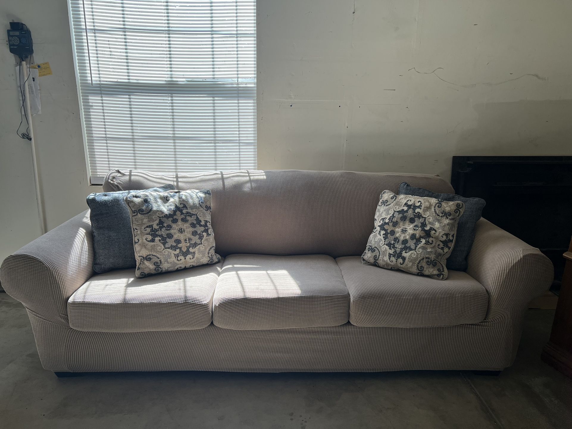 Tan/Vanilla Couch
