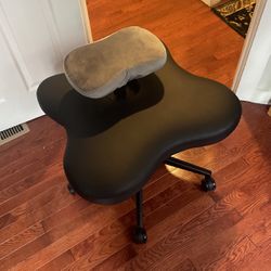 Ergonomic Chair For Kneeling/ Cross Leg