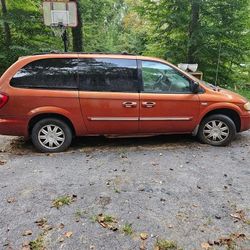 2006 Chrysler Town & Country