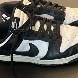 Nike Dunk Panda 