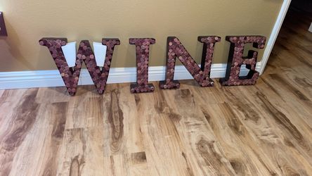 NEW! LARGE WINE 🍷 METAL LETTERS FILLED WITH HIGH END WINE CORKS For Wall or Room Decor Wine Cellar Game Room Wine Tastings