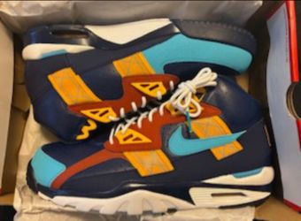 Nike Air Trainers SC Rams Brand New Size 12 & 13