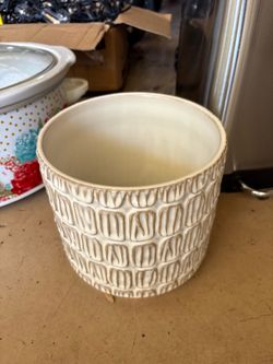Garden pot
