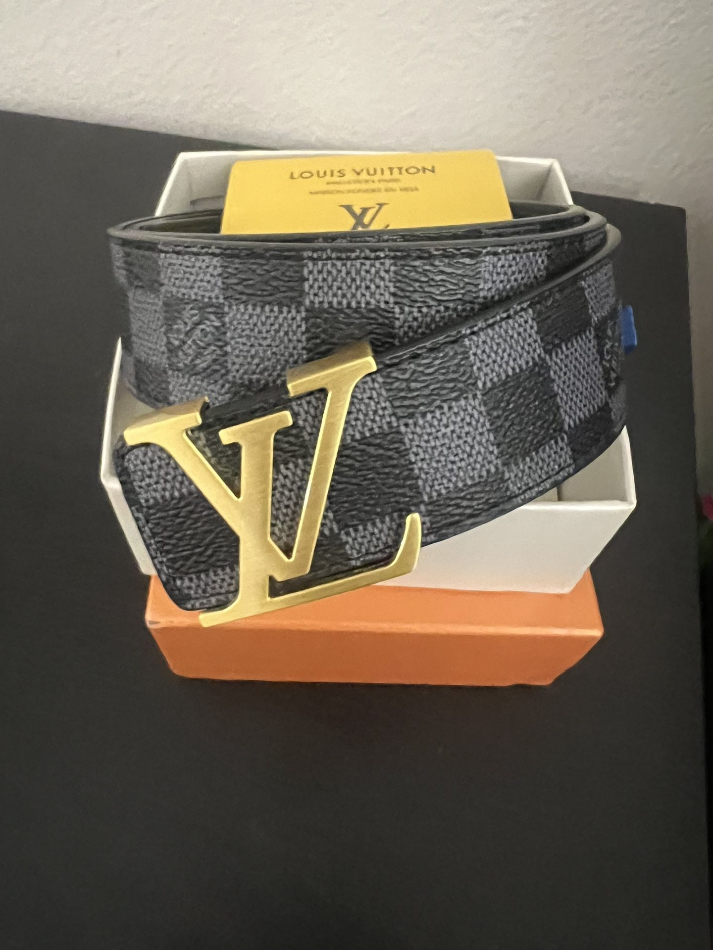 Louis Vuitton Belt for Sale in Fontana, CA - OfferUp