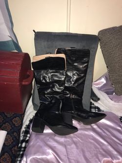Black leather boots brand new