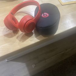 Beats Solo