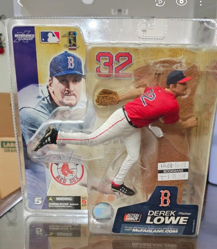 2003 McFarlane SportsPicks Action Figure Debut MLB Series 5 Boston Red Sox Derek Lowe Chase Variant