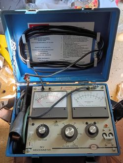 Biddle 210400 0- 5 kv megohmmeter