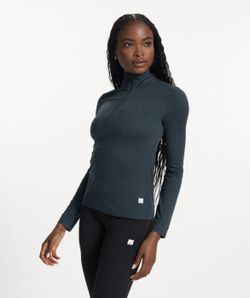 Vuori Women’s Pullover