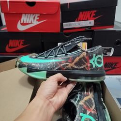 Nike KD 6's Size 8.5