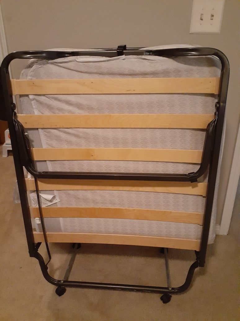 Memory foam Folding Bed