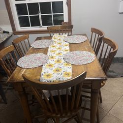Dining Table Set with 6 Swivel Chairs + Leaf (Seats 6–8)