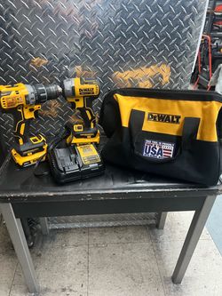 Dewalt DCK277D2 20v Drill & Impact Kit