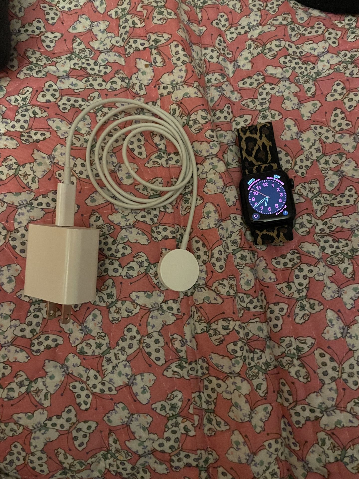 Apple Watch SE (GPS) (2nd generation) 