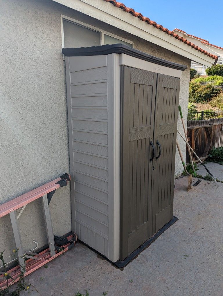 Rubbermaid Storage Shed for Sale in Corona, CA OfferUp