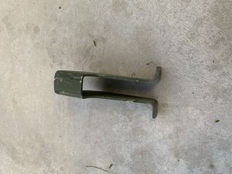 Humvee Hummer H1 Headphone Holder