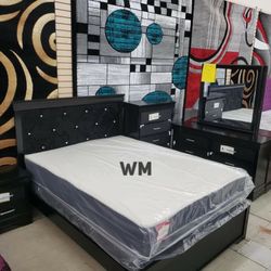 Amalia Black Panel Bedroom Set (Queen and King Bed Frame