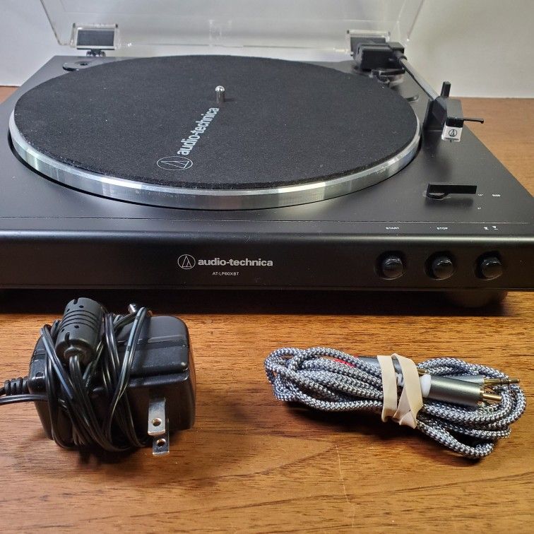 Audio Technica Bluetooth Turntable AT-LP60XBT With Pre Amplifier 