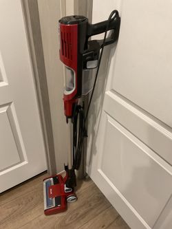 Light Used works amazing UltraLight Pet Pro with PowerFins Stick Vacuum Cleaner (Convertible to Handheld) South Austin by William cannon pick up