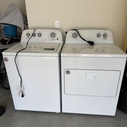 Whirlpool Wash and Dryer Set