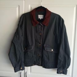 LIGHTWEIGHT WOMEN'S SIZE LARGE JACKET 